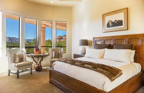 West Sedona House | Palatial Paradise with Breathtaking Views of Red Rock and Stunning Infinity Pool