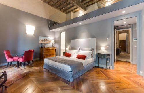Historic Centre Apartment | Palazzo Del Carretto-Art Apartments and Guesthouse