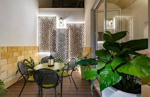 Trapani Apartment | Palazzo Guajana - APARTAMENTO “C”