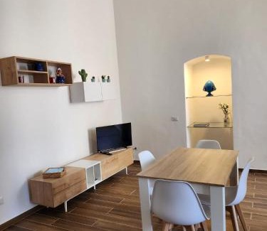 Bari City Centre Apartment | Palazzo Manzoni Apartments