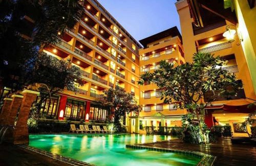 North Pattaya Hotel | Palette Luxe North Pattaya