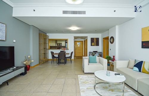 Palm Jumeirah Apartment | Palm Jumeirah's Spectacular Ocean-View Apartment - NBT
