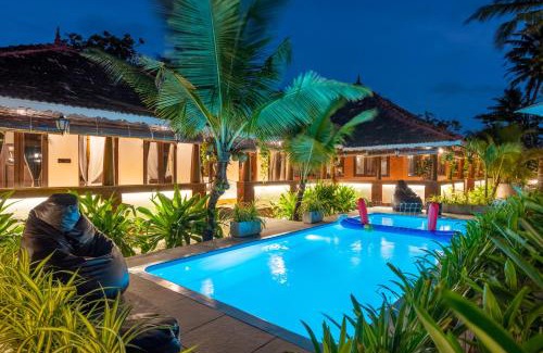 Alappuzha House | Palm Villa A private beach sanctuary