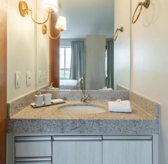 Plano Diretor Sul Apartment | PALMAS EXPERIENCE - FLAT PÔR DO SOL, no centro, vista lago!