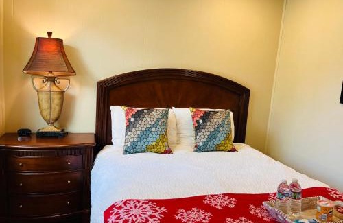 Midtown House | Palo Alto 1 Bedroom Near Stanford University