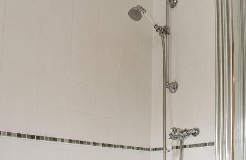 Pickering House | Pan Cottage