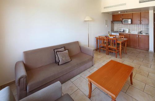Pegeia Resort | Panareti Coral Bay Villas
