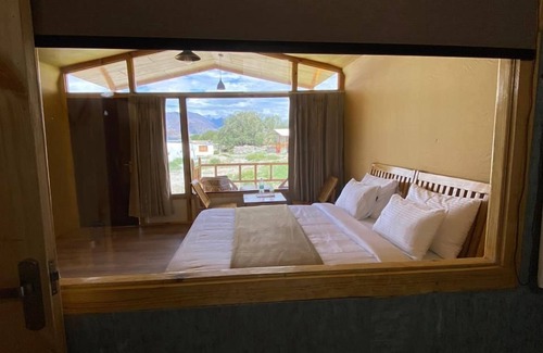 Spangmik Hotel | Pangong Retreat Camp