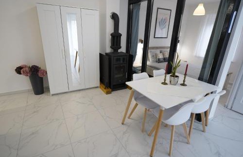 Nagymanyok Apartment | Panoráma házikó