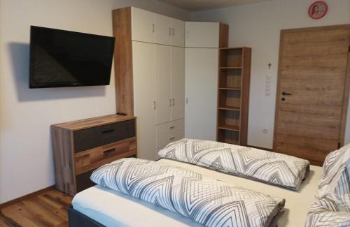 Neumarkt in Steiermark Apartment | Panoramablick Zirbitzkogel