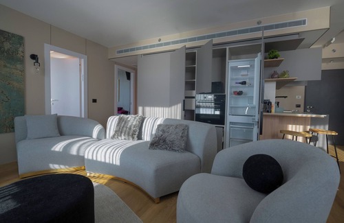 Netanya Apartment | Panoramic Sea View Luxury Suite