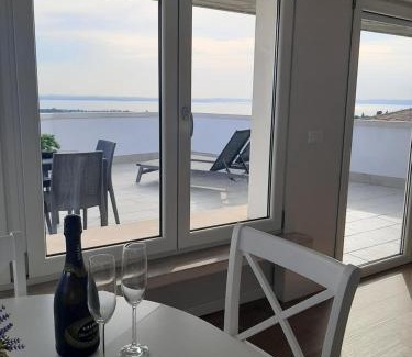 Cavaion Veronese Apartment | Panoramic Suite