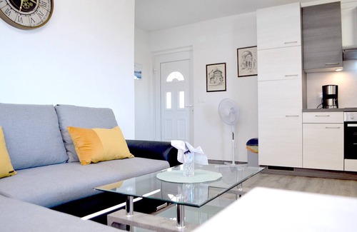 Preko Apartment | Panoramic View Apartment Marijane