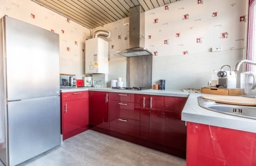 Montjuzet Apartment | PANORAMIC VIEW * WIFI* BETWEEN CITY AND NATURE