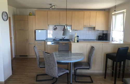 Zierow Apartment | Panoramic views, 50m to the beach, unique feel-good atmosphere. Daily. Getting poss