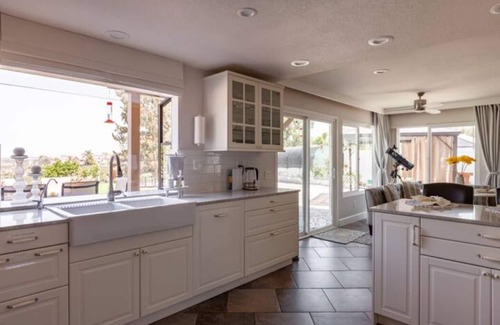 Rancho Penasquitos House | Panoramic Views with Relaxing Resort Feel