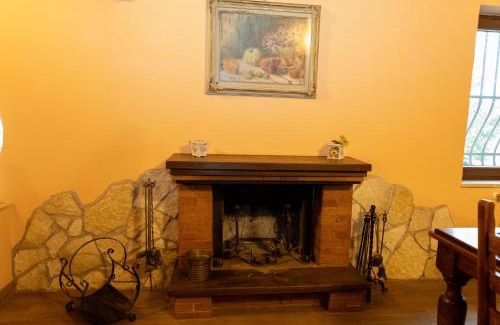 Lapio Villa | Panoramic Villa with Exclusive Pool in Irpinia