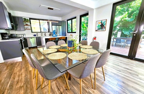 Punta Las Marias House | Papi's Tropical Pool Paradise