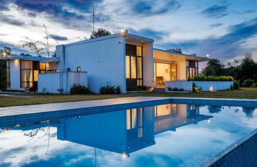 Todupulai Villa | Papillon Hill, Idukki - Kerala