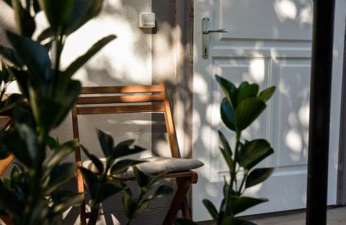 Kaptalantoti Apartment | Parókia apartman és coworking a Balaton mellett