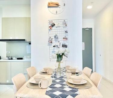 Johor Bahru Apartment | Paradigm Residence 3BR Deluxe Suite Skudai by Luxecocoo CK