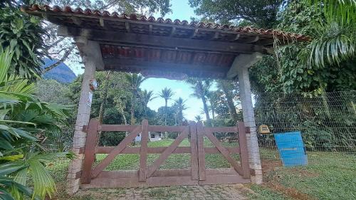 Barreira House | Paradisíaco, piscina e churrasqueira em Guapimirim