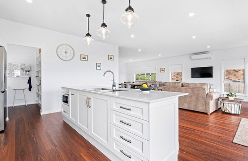 Long Beach House | Paradise Escape in Long Beach