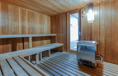 Sugar Mountain Apartment | Paradise Peak Retreat