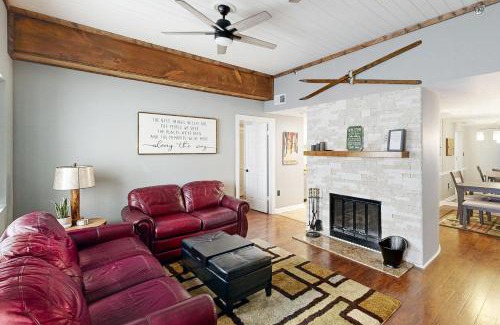 Sugar Mountain Apartment | Paradise Peak Retreat