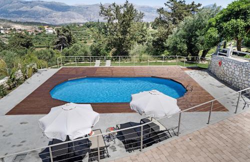 Kalata Apartment | Paradiso Verde 3