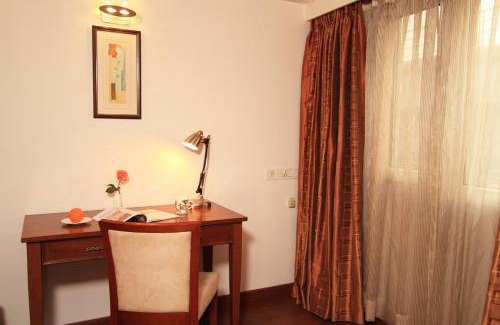 Rajajinagar Hotel | Parijatha Gateway