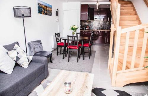 Alfortville Apartment | Paris City Flat 80 M carrée Appt 104 F4 Grd Paris