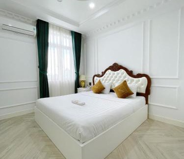 Vinh Long Hotel | Paris Hotel & Cafe