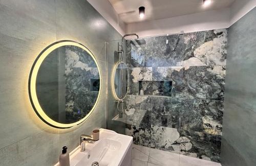 Timisoara Apartment | Paris Residence - Free Private Parking