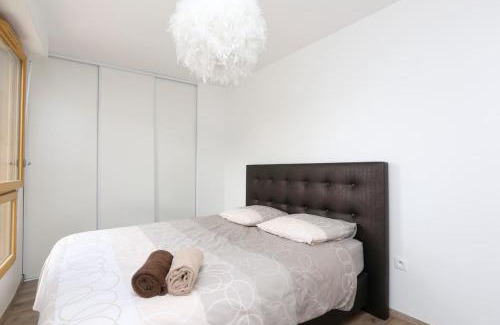 Saint-Denis Apartment | Paris-Stade De France 3 rooms Parking Metro