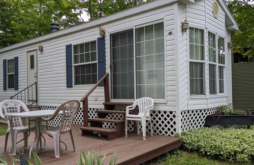 Perry House | Park model unit #1 for rent by Silver Lake NY