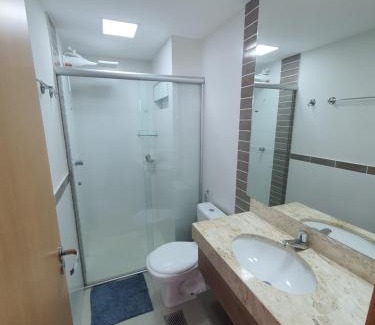 Pousada do Rio Quente Apartment | Park Veredas com acesso ao rio no fundo