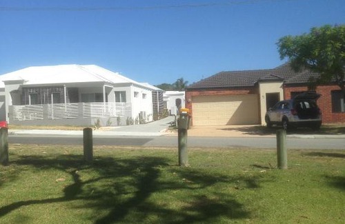 Balga House | Park View Holiday Getaway