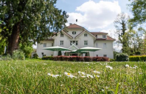 Neustadt Hotel | Parkhotel Neustadt Garni
