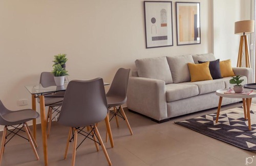 Encarnacion Apartment | Paseo de Los Teros