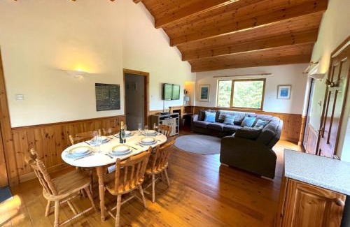 Sandyhills House | Pass the Keys Beautiful 3BR Lodge - Stunning Beach and Golf Location
