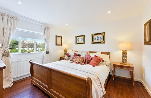 Esher House | Pass the Keys Hidden Cottage in Esher, West End