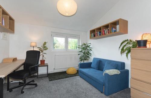 Hillrise Apartment | Pass the Keys Homely maisonette in Crouch hill North London