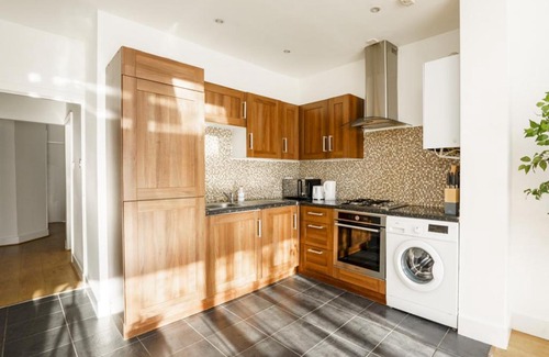 Brent Apartment | Pass the Keys Northwick Park Beautiful 2Bed Apartment