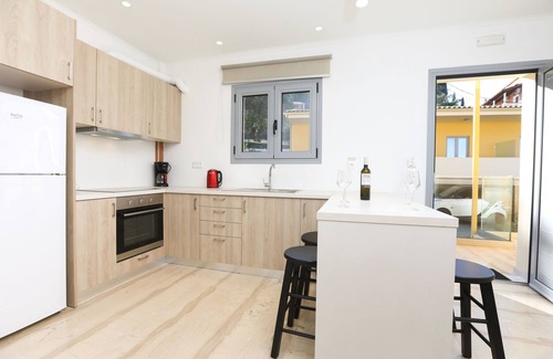 Benitses House | Passas Mare Apartments & Studios
