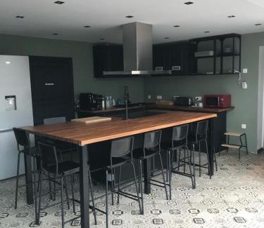 Sorbais Bed & Breakfast | PAUSE NATURE SORBAIS gîte 2 personnes avec grand SPA privatif, STREAMING et arrivée autonome