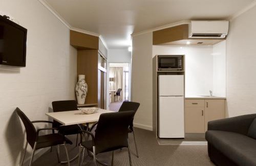 Wagga Wagga Hotel | Pavilion Hotel Wagga Wagga