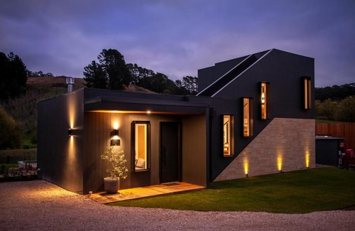 Lenswood Villa | Pavilions at Lenswood