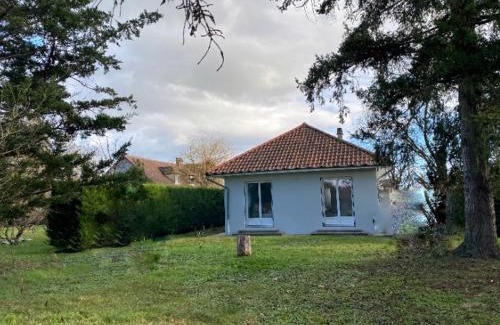 Brout-Vernet House | Pavillon rénové avec jardin et climatisation - FR-1-489-417