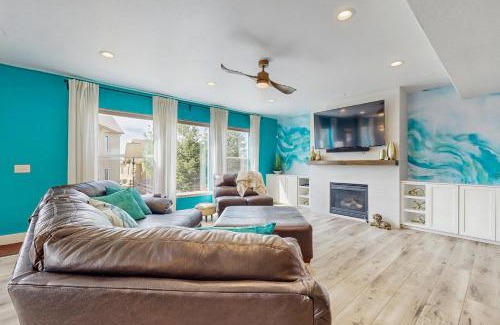 Wolf Ranch House | Paw and Peak Lodge